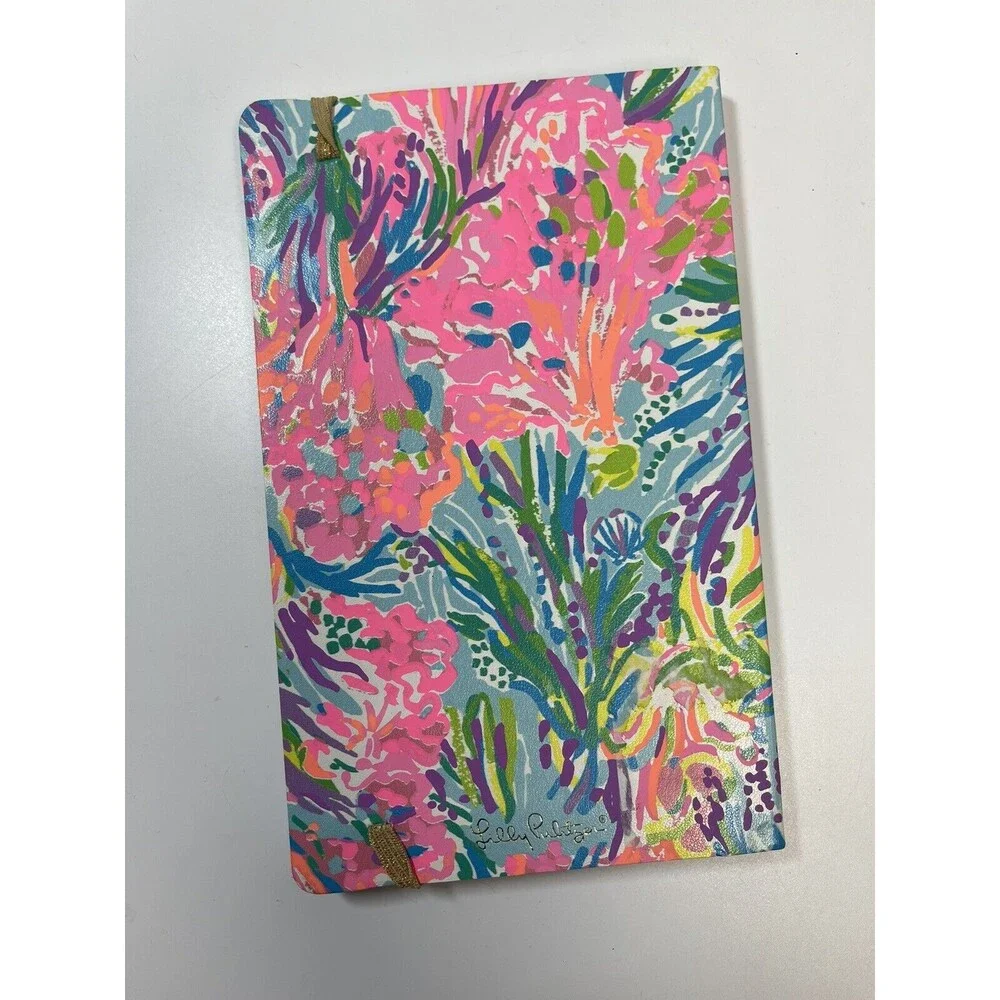 Lilly Pulitzer Bundle Lot Of 2 Vinyl Estee Lauder Zip Bags & Notebook